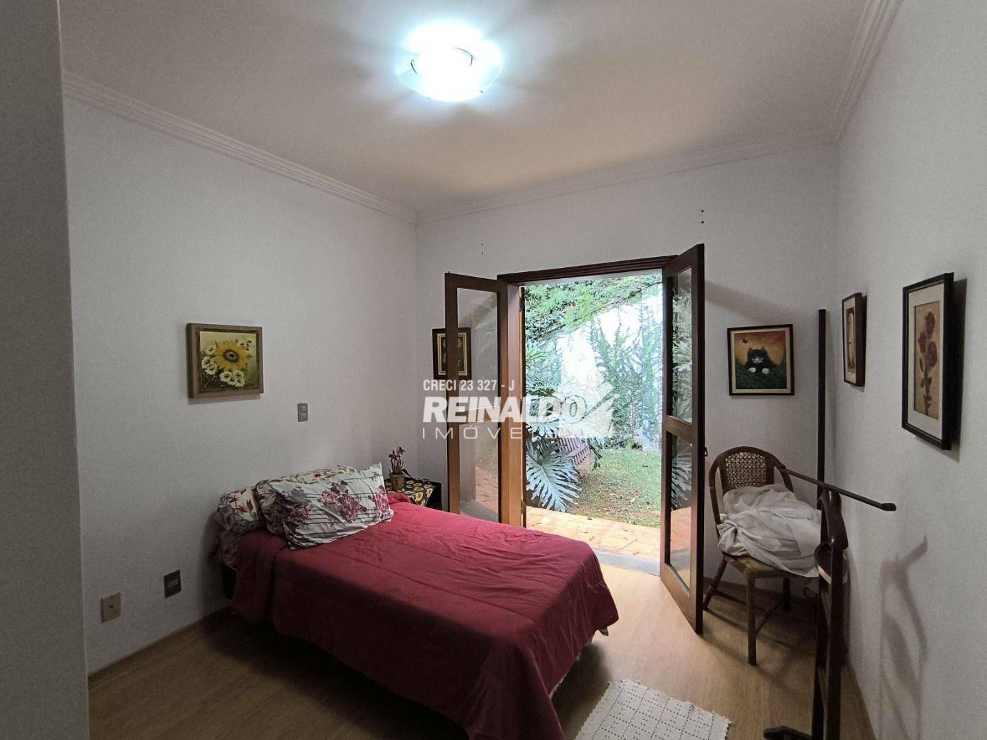 Casa de Condomínio à venda com 3 quartos, 440m² - Foto 38