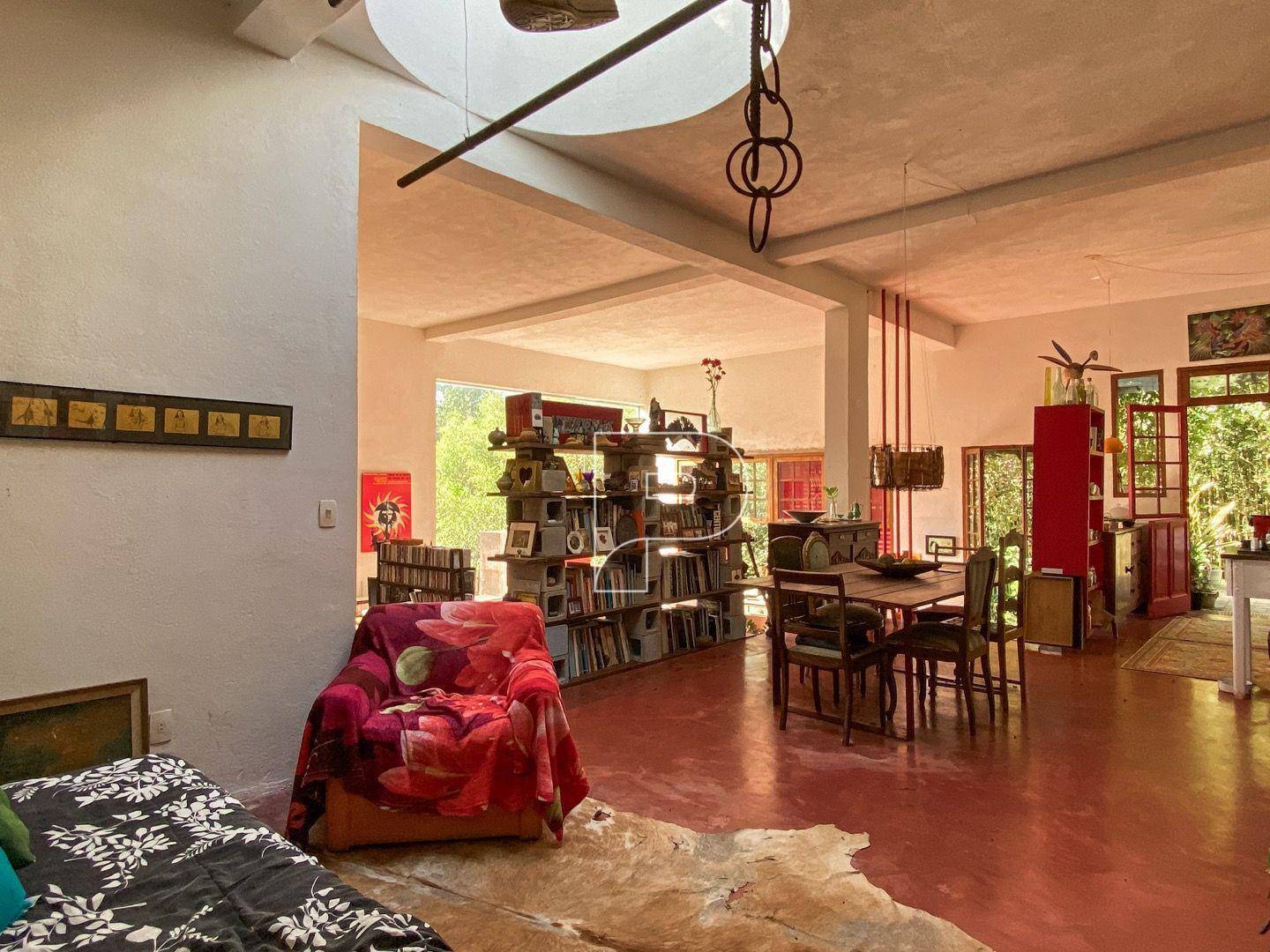 Casa de Condomínio à venda com 1 quarto, 125m² - Foto 6