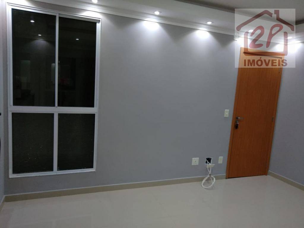 Apartamento à venda com 2 quartos, 42m² - Foto 10