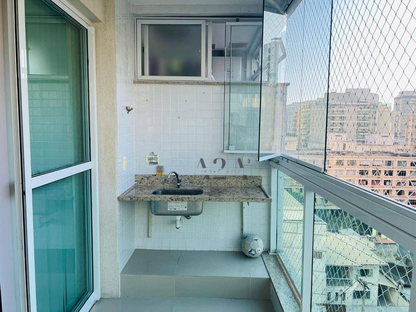 Apartamento à venda com 2 quartos, 82m² - Foto 17