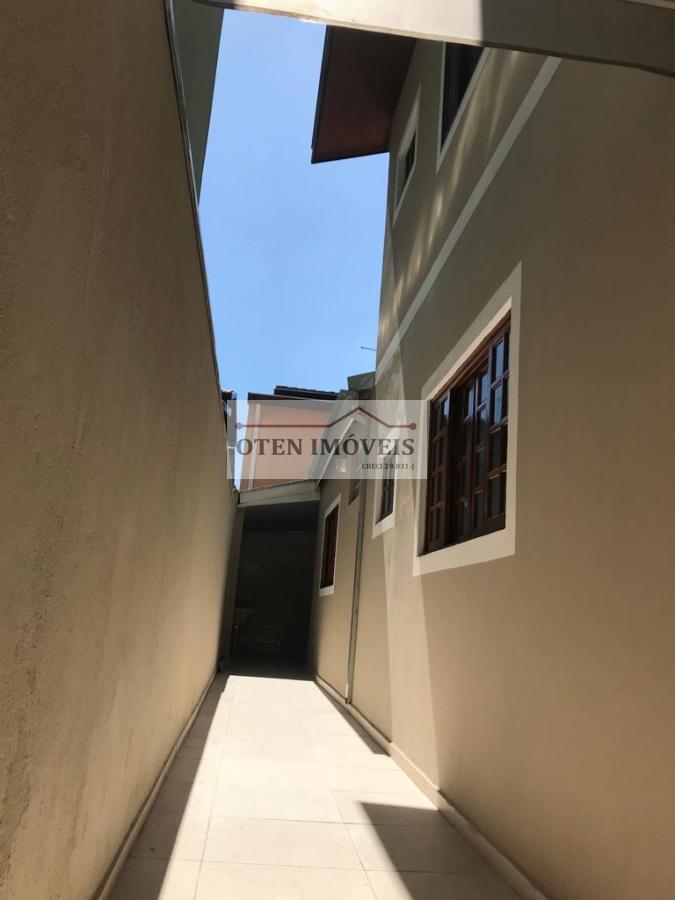 Casa à venda com 2 quartos, 160m² - Foto 3