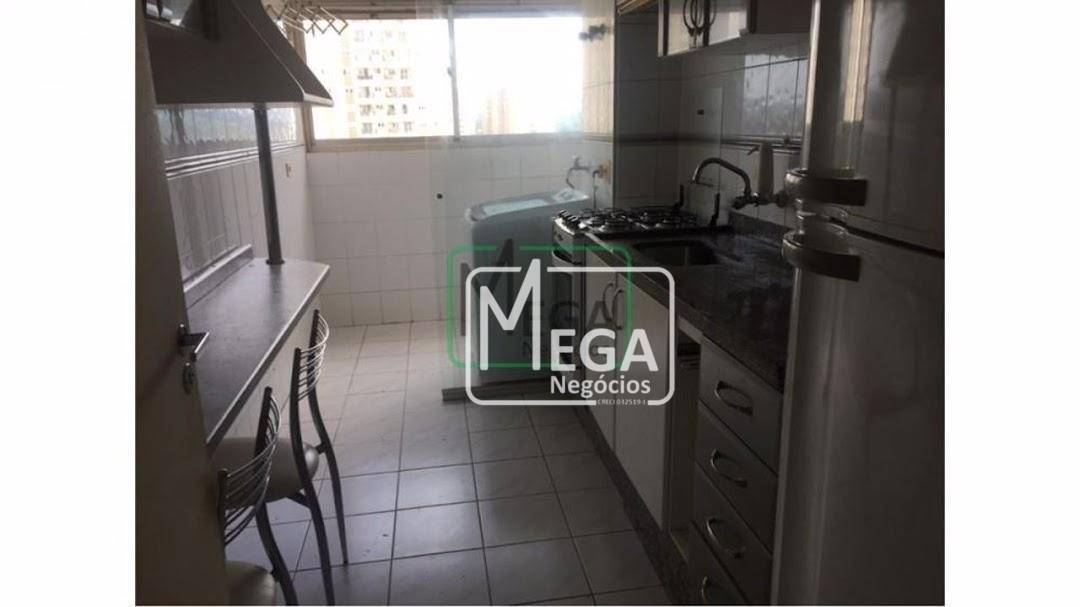 Apartamento à venda com 2 quartos, 58m² - Foto 5