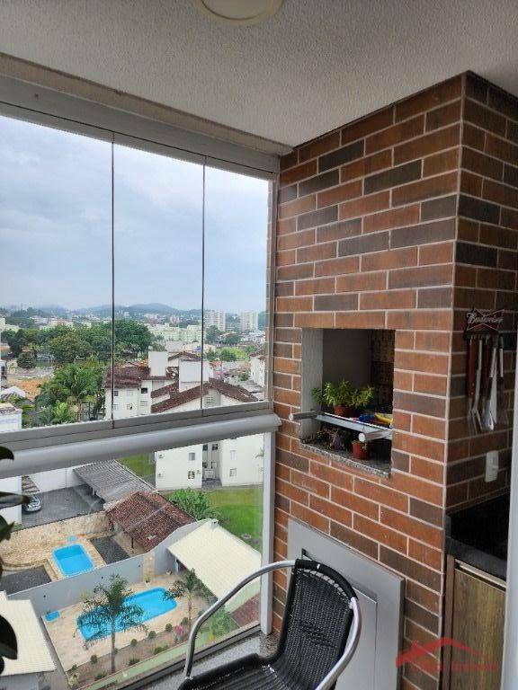 Apartamento à venda com 2 quartos, 85m² - Foto 24