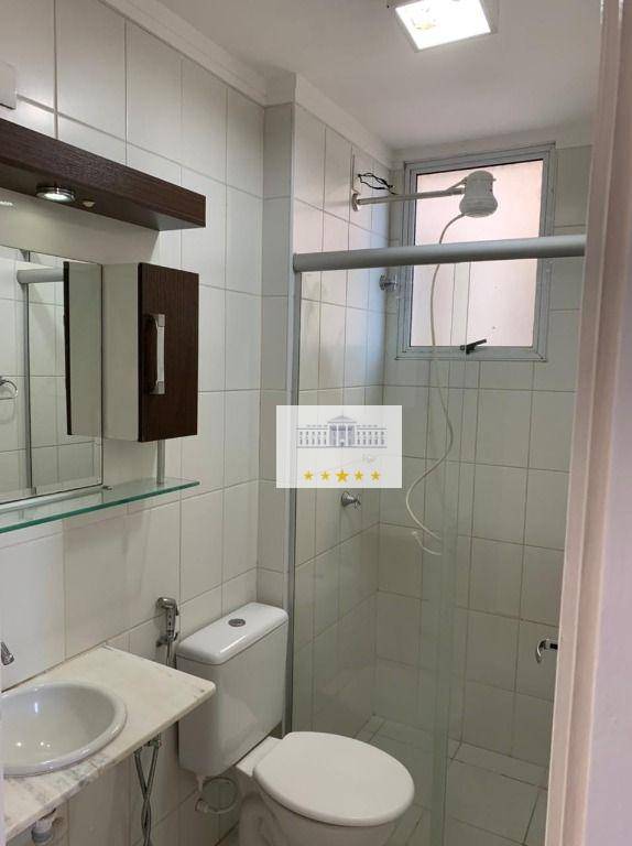 Apartamento à venda com 2 quartos, 60m² - Foto 5