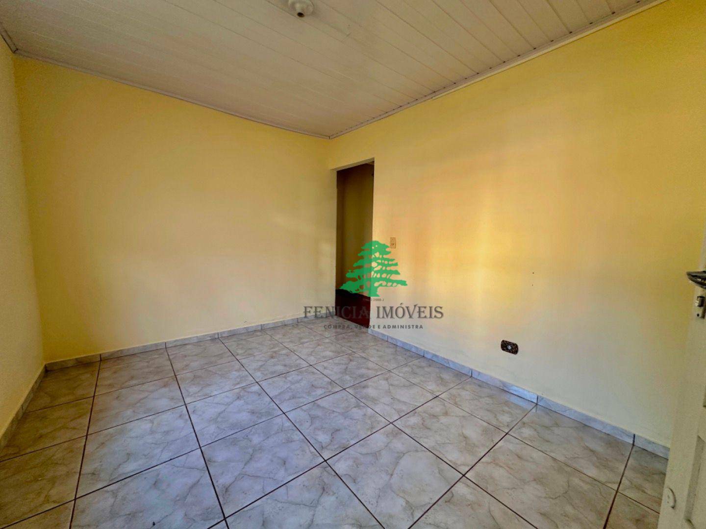 Casa para alugar com 2 quartos, 105m² - Foto 11