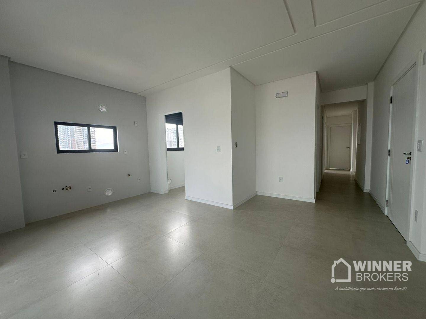 Apartamento à venda com 3 quartos, 105m² - Foto 17