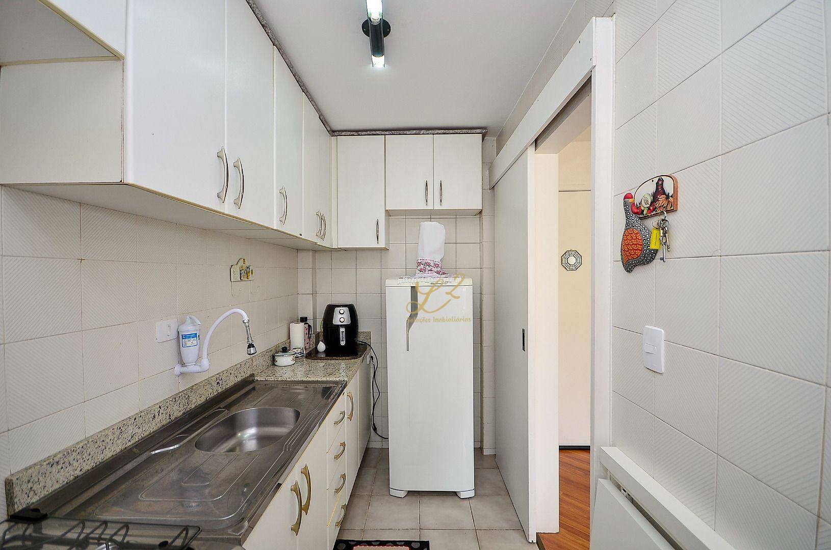 Apartamento à venda com 2 quartos, 47m² - Foto 9