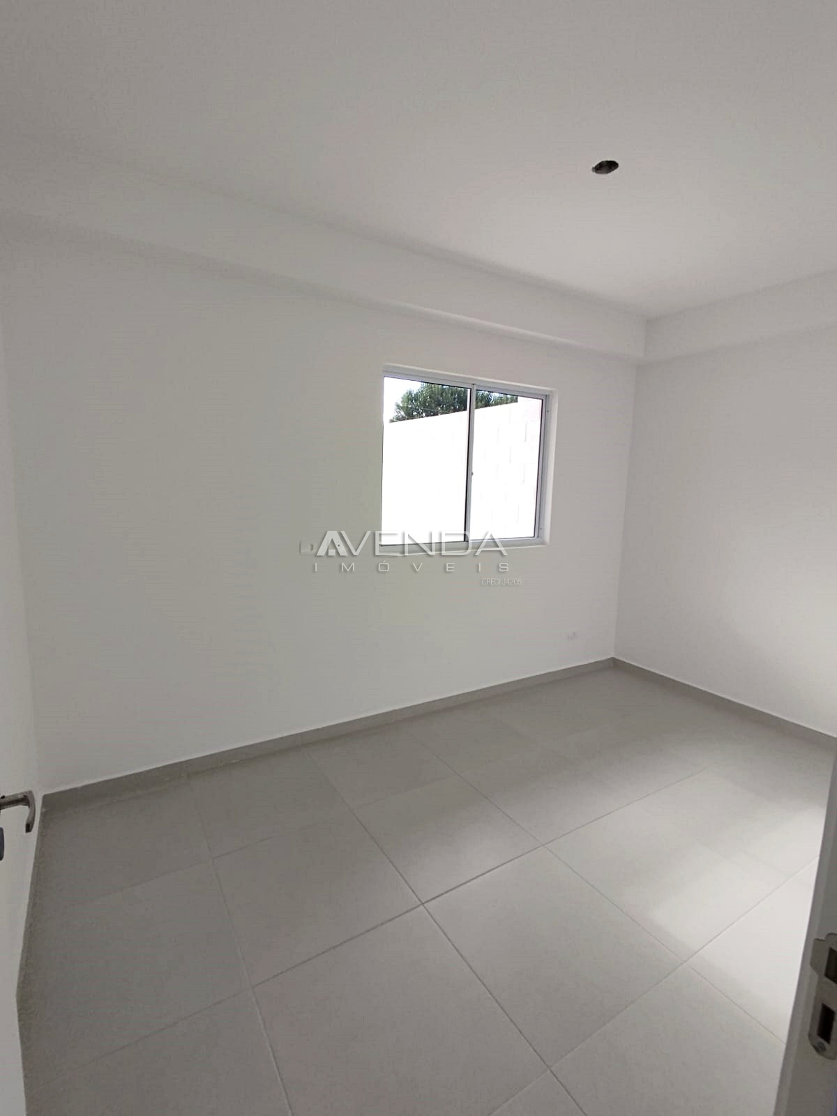 Casa à venda com 2 quartos, 47m² - Foto 10