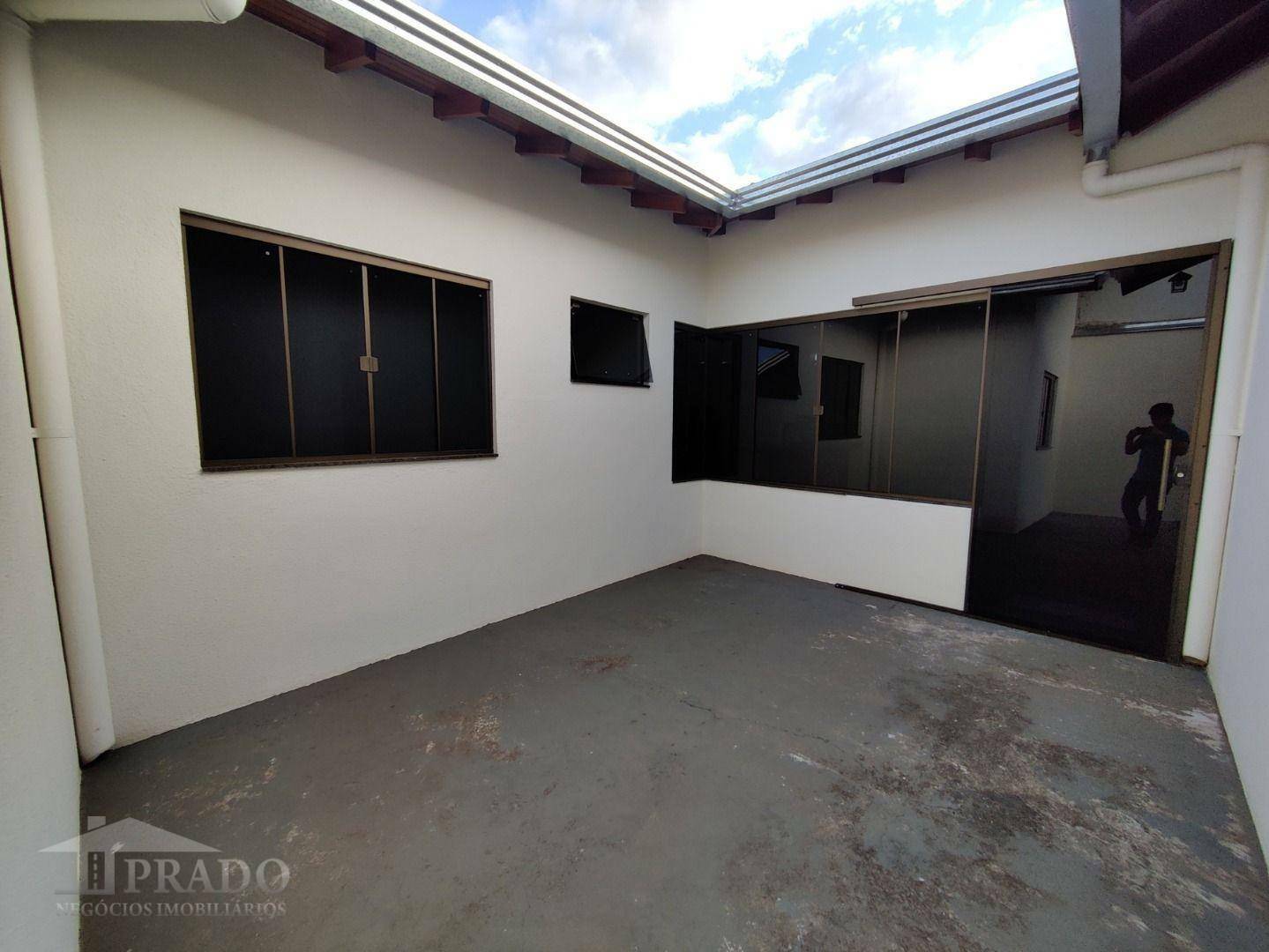 Casa à venda com 4 quartos, 159m² - Foto 25