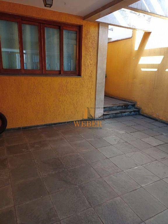 Sobrado à venda com 3 quartos, 129m² - Foto 1