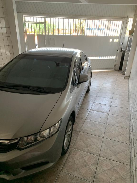 Sobrado à venda com 2 quartos, 200m² - Foto 3