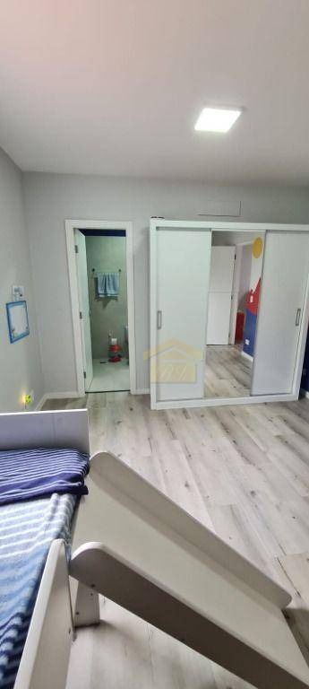 Sobrado à venda com 3 quartos, 207m² - Foto 25