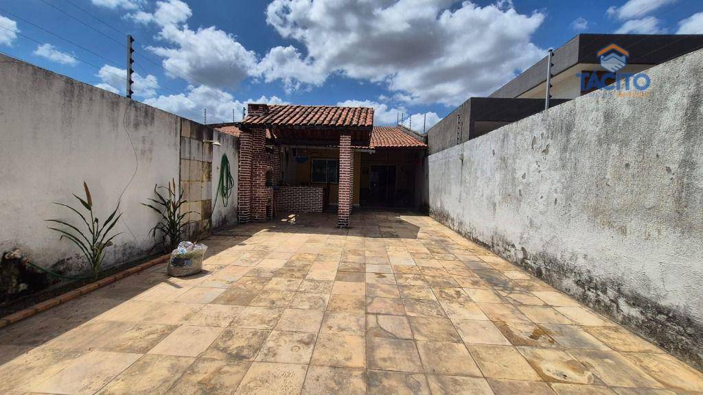 Casa, 3 quartos, 88 m² - Foto 2