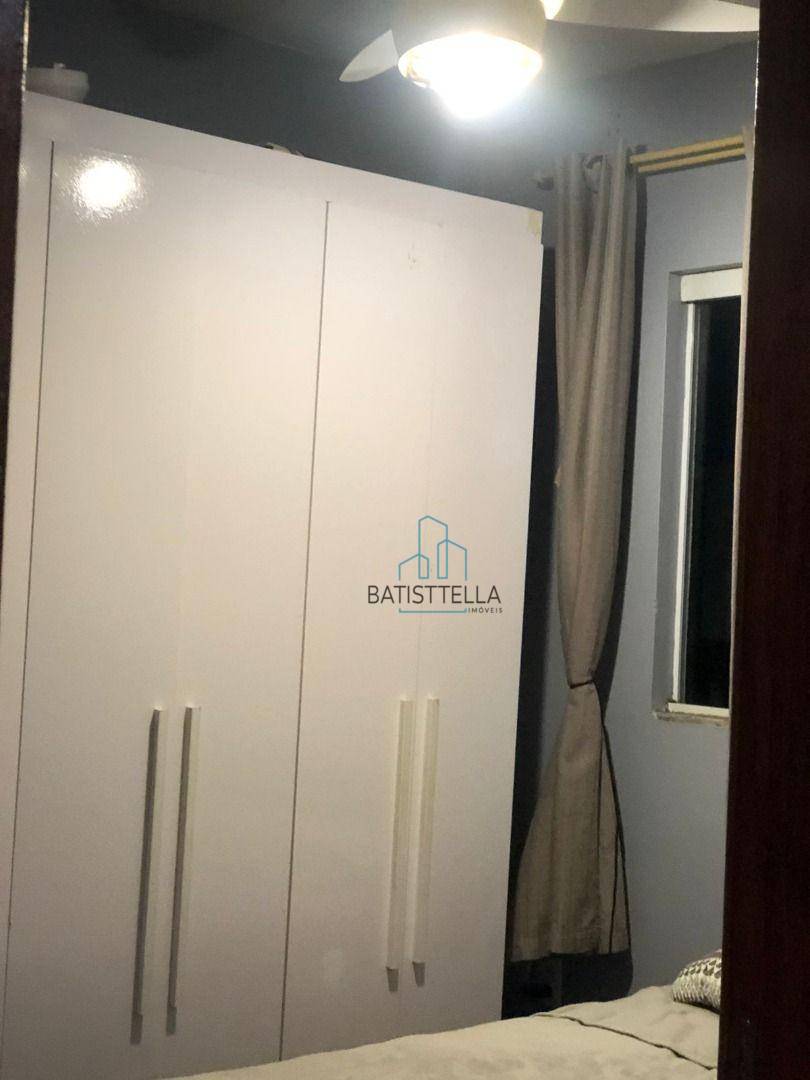 Apartamento à venda com 2 quartos, 60m² - Foto 7