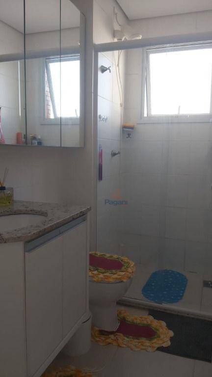 Apartamento à venda com 2 quartos, 64m² - Foto 12