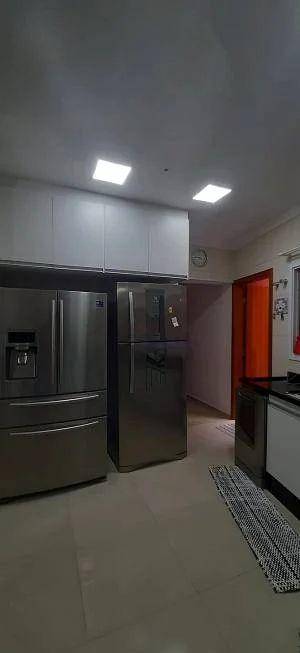 Sobrado para alugar com 3 quartos, 220m² - Foto 12