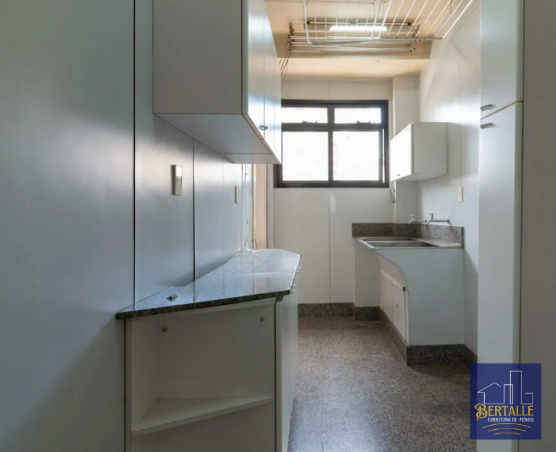 Apartamento à venda com 4 quartos, 236m² - Foto 27