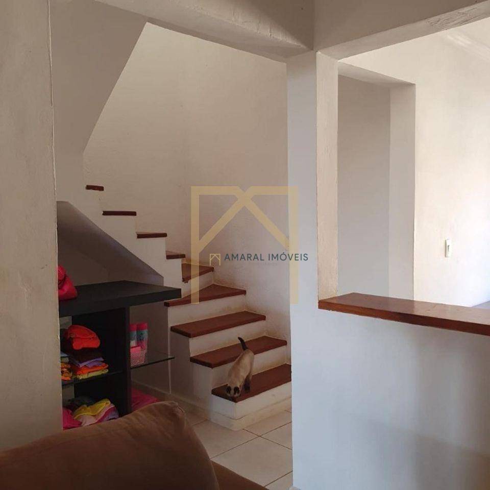 Casa à venda com 2 quartos, 210m² - Foto 18