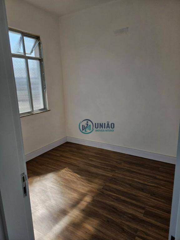 Apartamento à venda com 2 quartos, 75m² - Foto 7