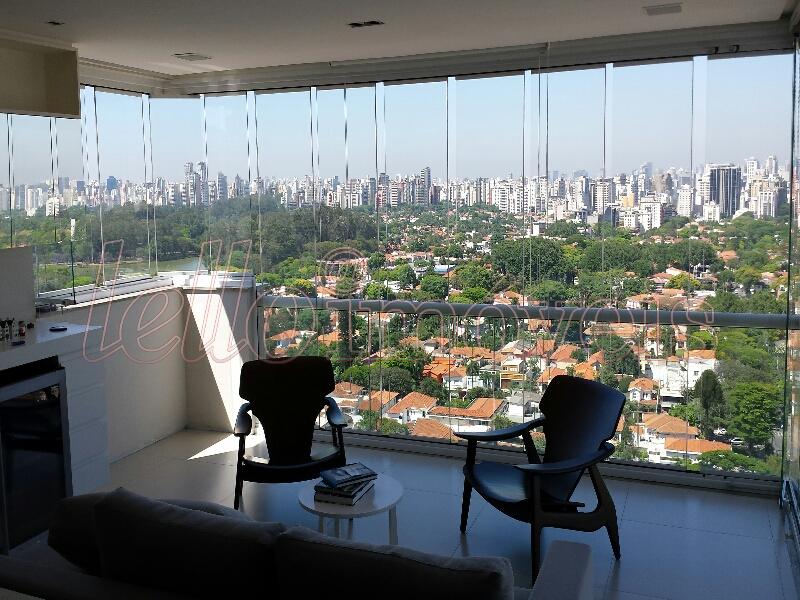 Apartamento para alugar com 3 quartos, 190m² - Foto 5