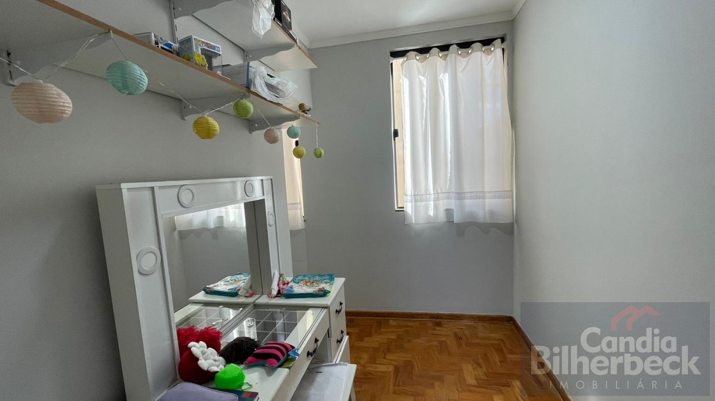 Apartamento à venda com 3 quartos, 110m² - Foto 9