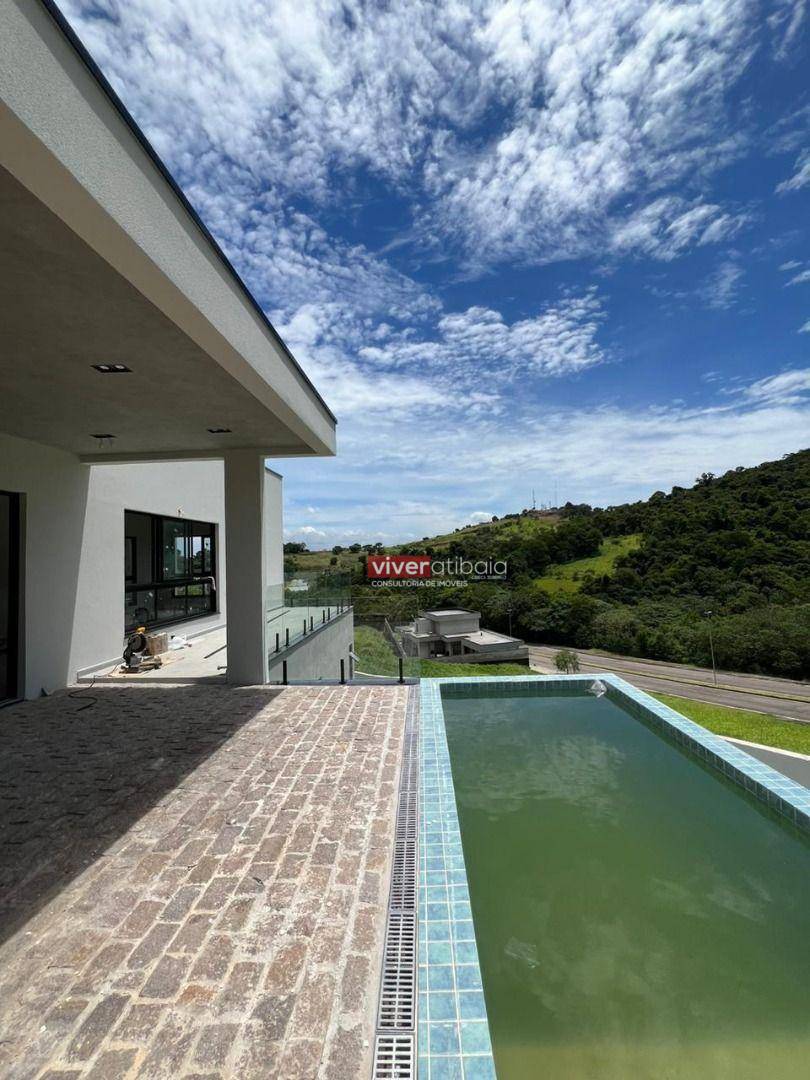 Casa de Condomínio à venda com 3 quartos, 220m² - Foto 2