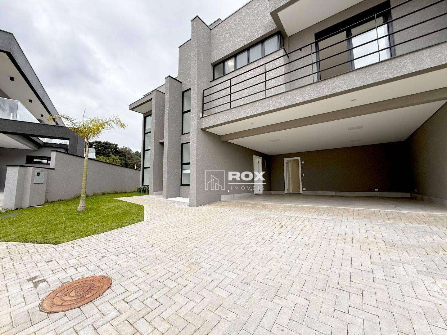 Casa à venda com 5 quartos, 418m² - Foto 2