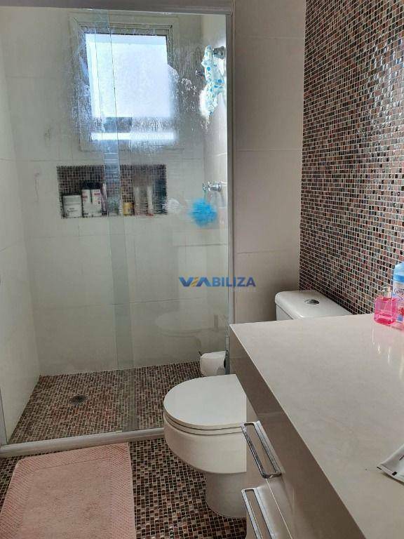 Apartamento à venda com 3 quartos, 182m² - Foto 2