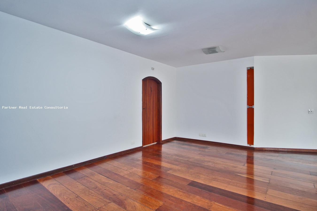 Apartamento à venda com 3 quartos, 158m² - Foto 5