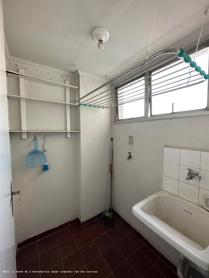 Apartamento à venda com 1 quarto, 38m² - Foto 8