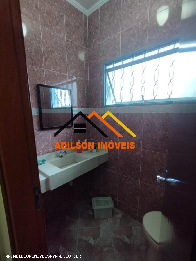 Casa à venda com 3 quartos, 272m² - Foto 14