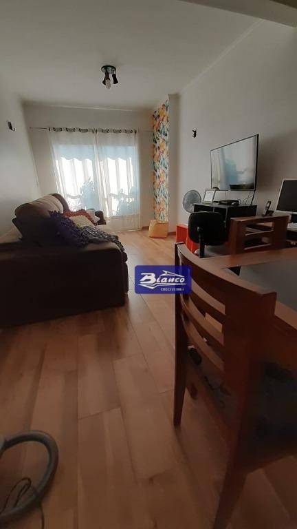 Apartamento à venda com 2 quartos, 82m² - Foto 13