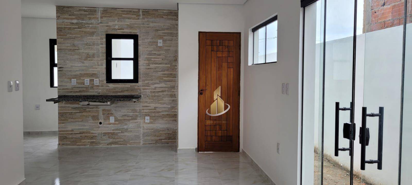 Sobrado à venda com 3 quartos, 99m² - Foto 1