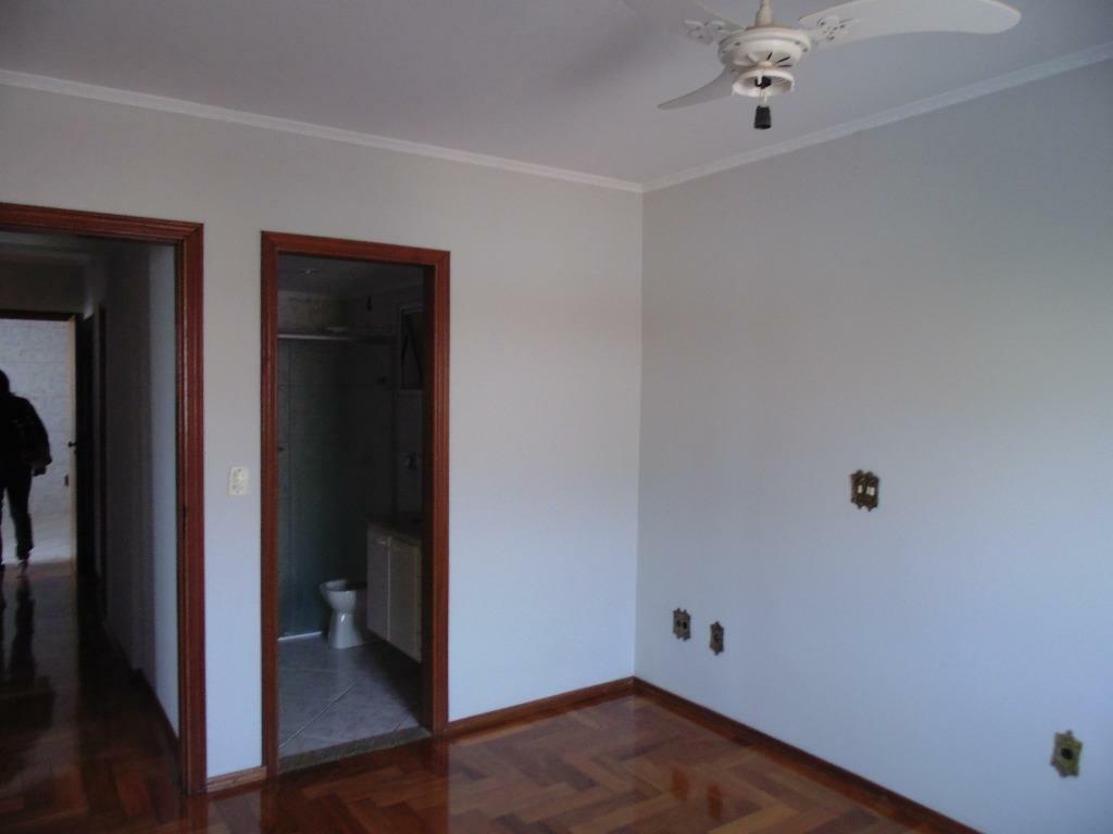 Apartamento à venda com 3 quartos, 96m² - Foto 11