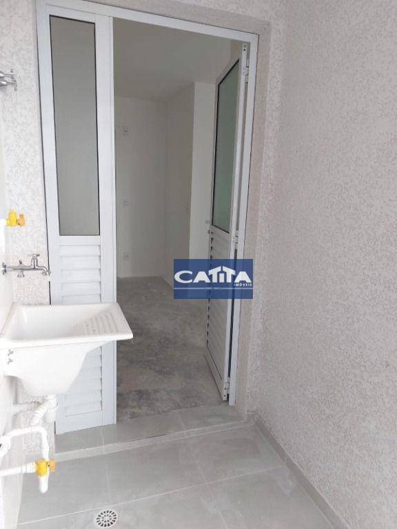 Apartamento à venda com 2 quartos, 42m² - Foto 6