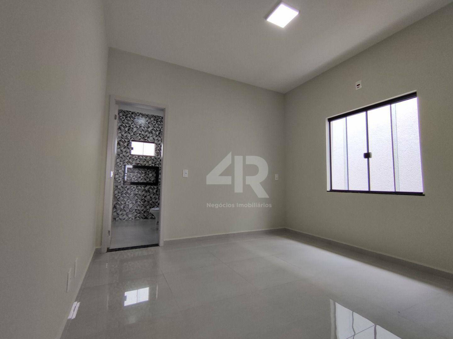 Casa à venda com 3 quartos, 75m² - Foto 12