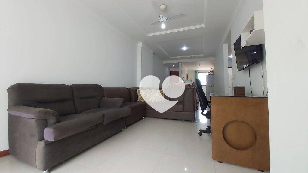 Apartamento para alugar com 3 quartos, 96m² - Foto 3