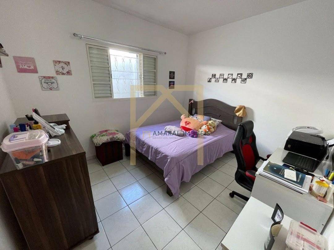 Casa à venda com 3 quartos, 125m² - Foto 13