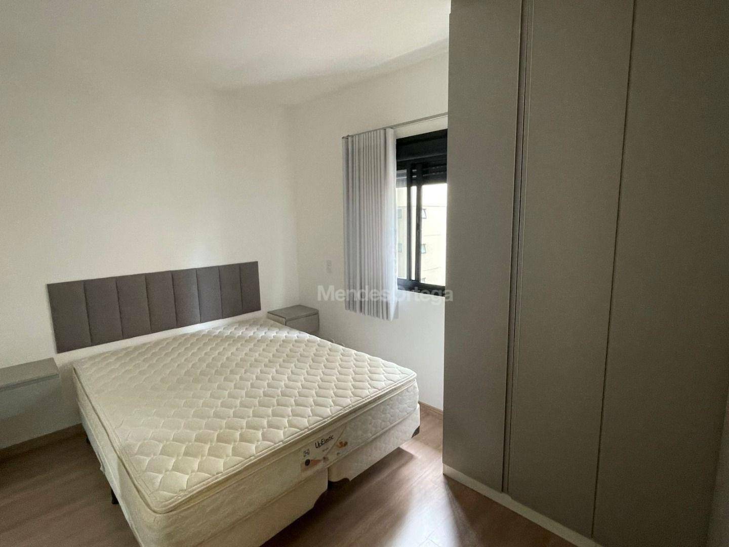 Apartamento para alugar com 2 quartos, 69m² - Foto 11