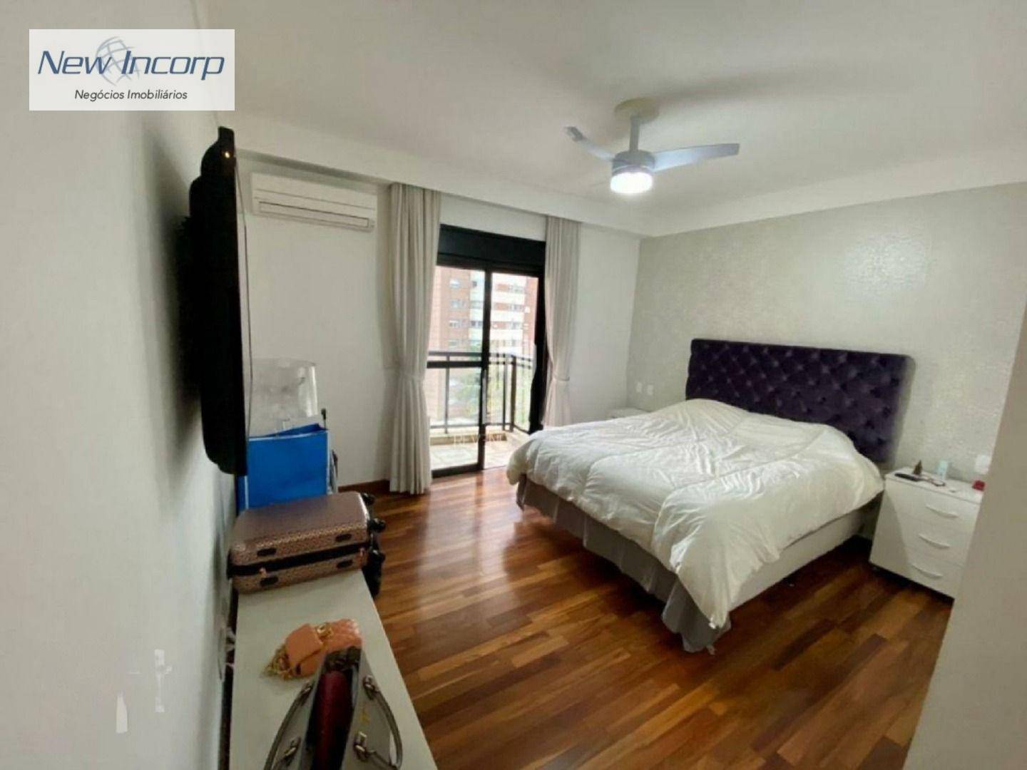 Apartamento à venda com 4 quartos, 198m² - Foto 11