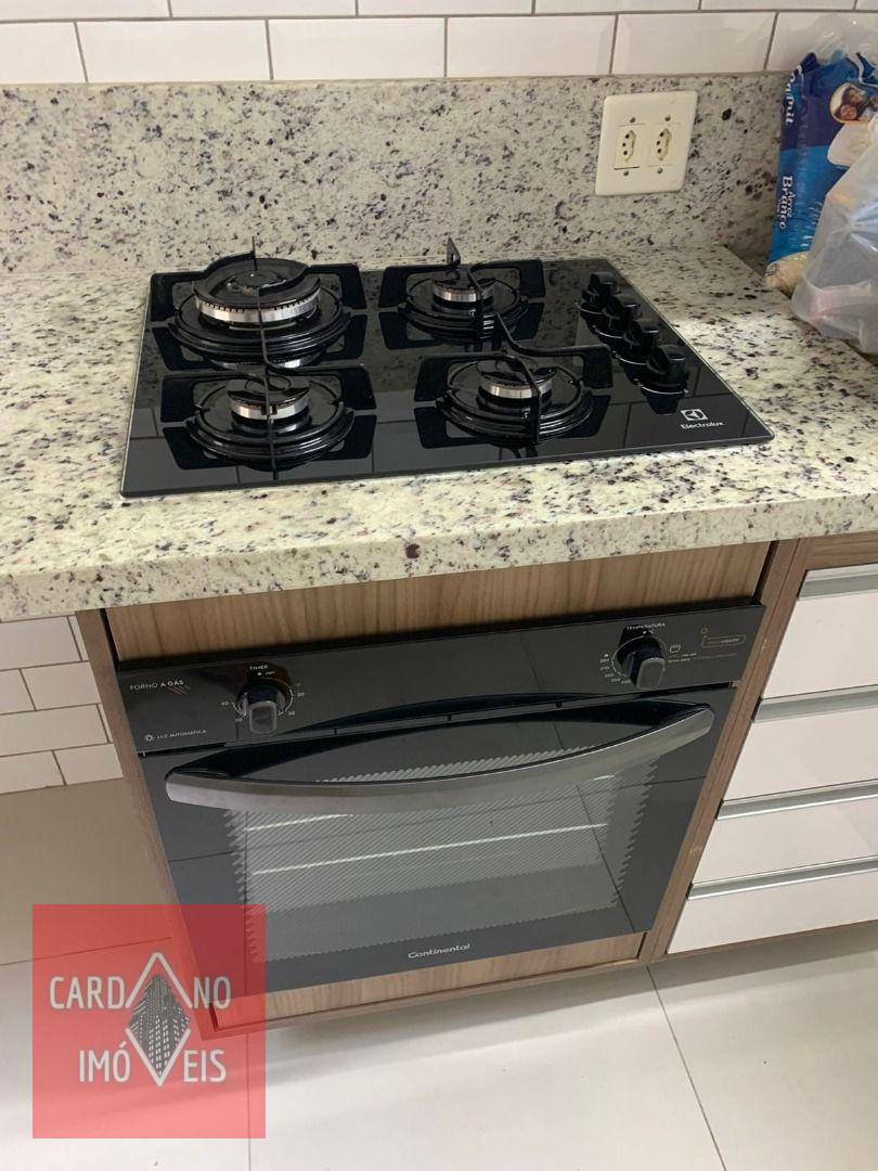Apartamento à venda com 3 quartos, 62m² - Foto 2