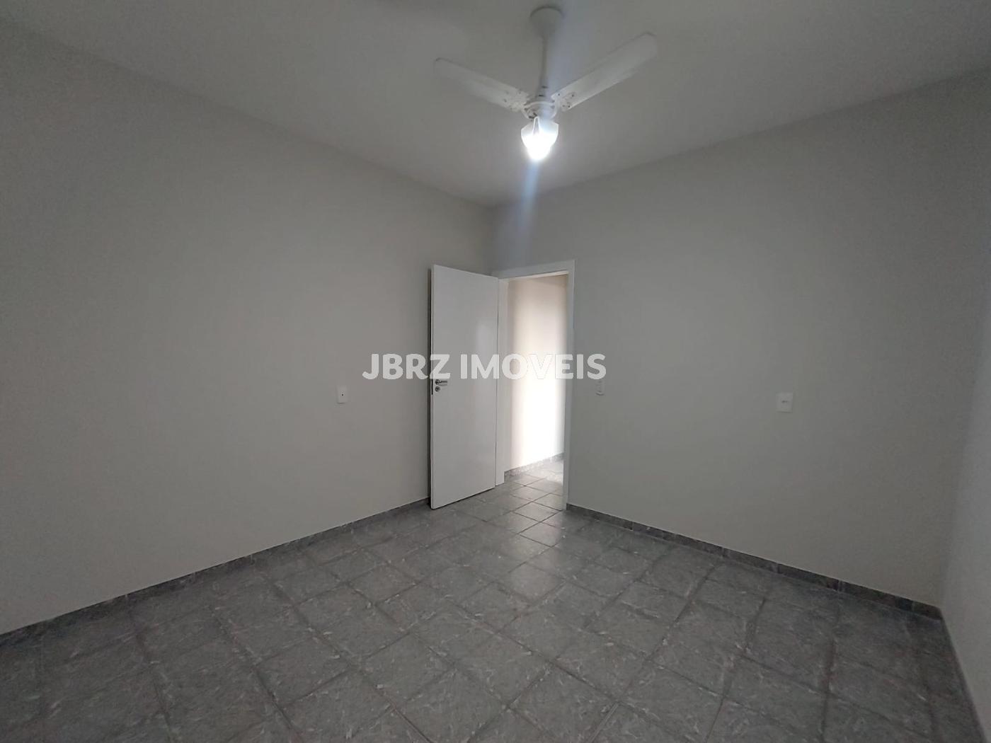 Casa para alugar com 4 quartos, 155m² - Foto 17