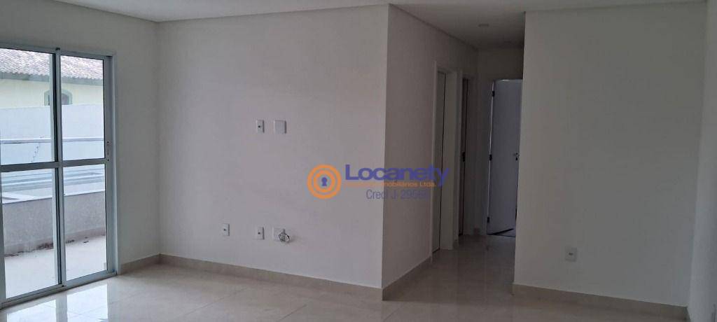 Apartamento à venda com 3 quartos, 71m² - Foto 2