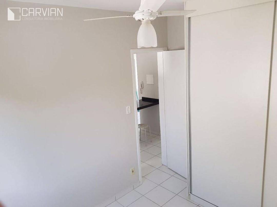 Apartamento à venda com 2 quartos, 43m² - Foto 7