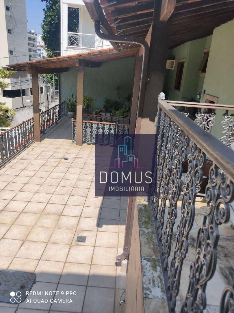 Casa à venda com 4 quartos, 400m² - Foto 3