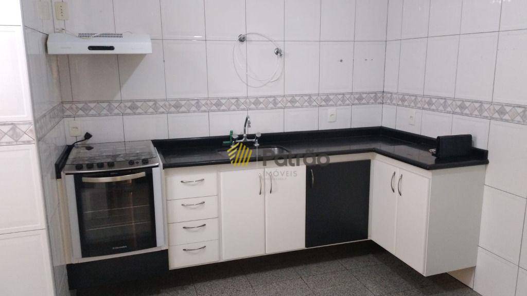 Apartamento à venda com 3 quartos, 96m² - Foto 6