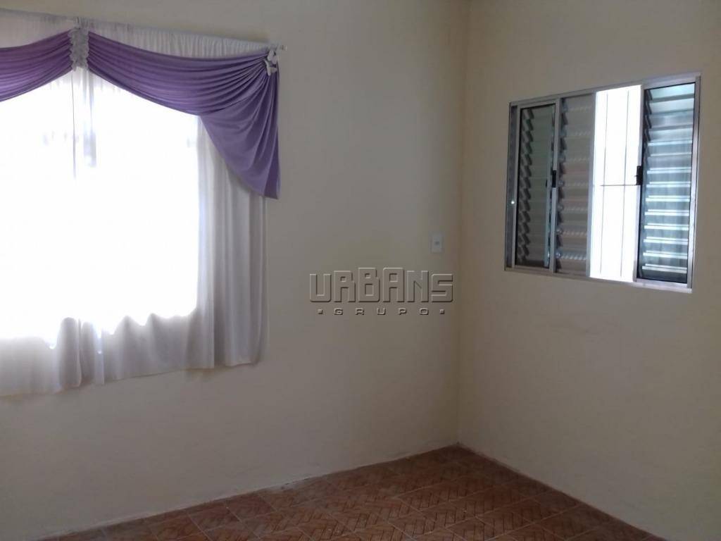 Casa para alugar com 2 quartos, 80m² - Foto 3