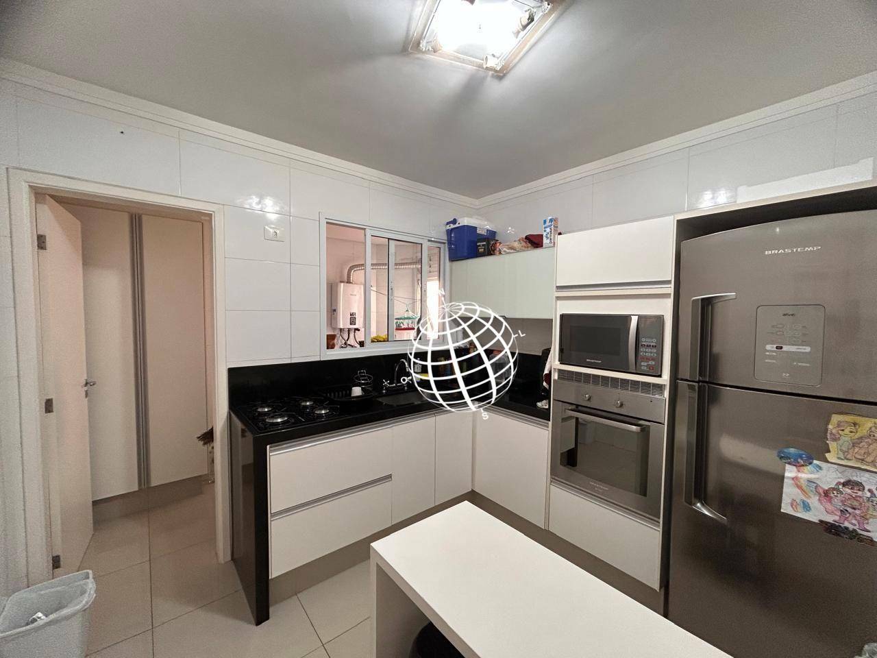 Apartamento à venda e aluguel com 3 quartos, 108m² - Foto 4