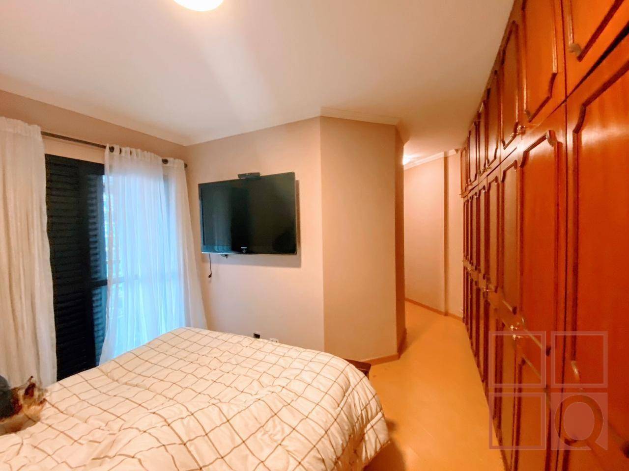 Apartamento à venda com 3 quartos, 124m² - Foto 17