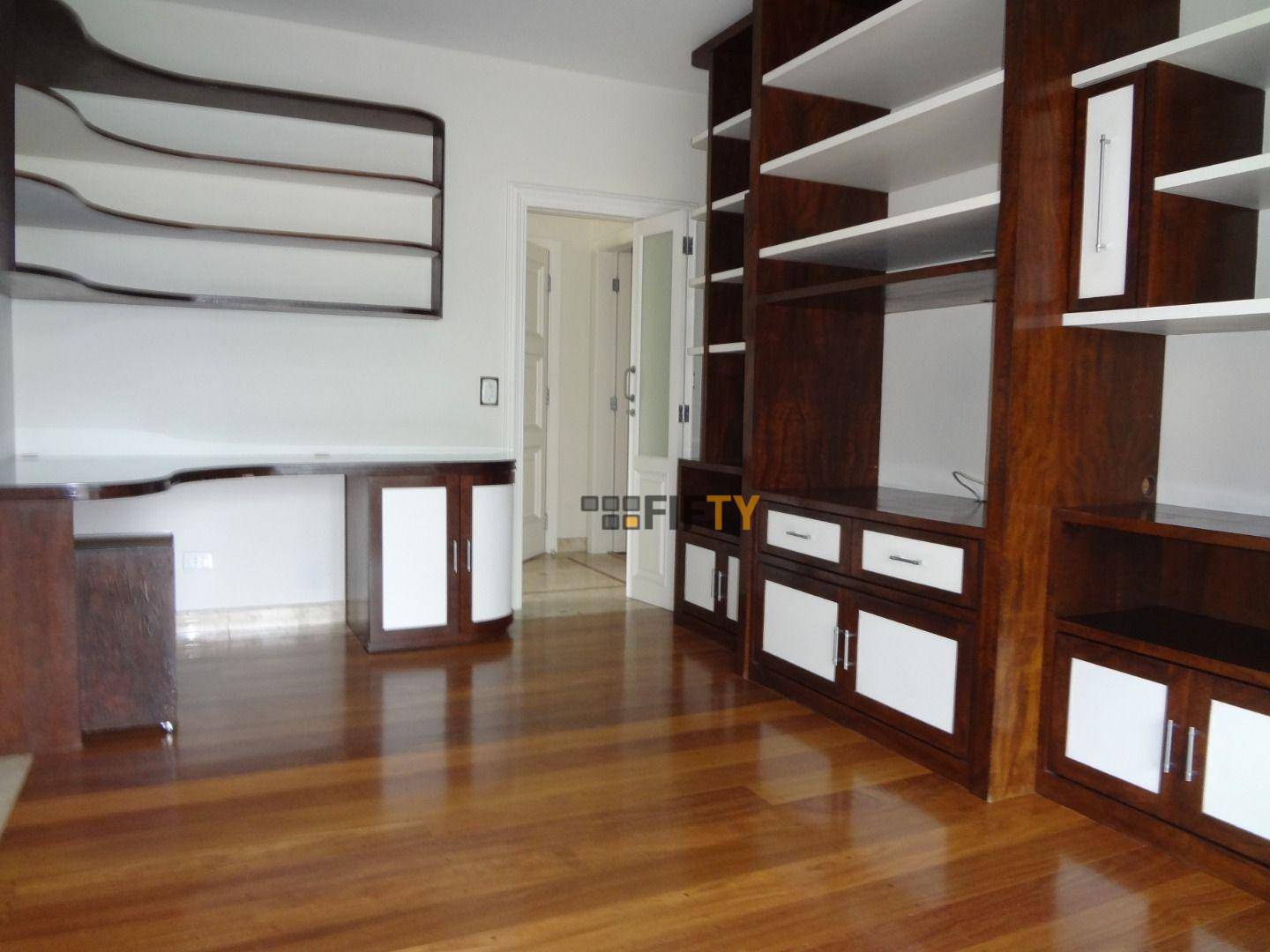 Apartamento, 3 quartos, 210 m² - Foto 4